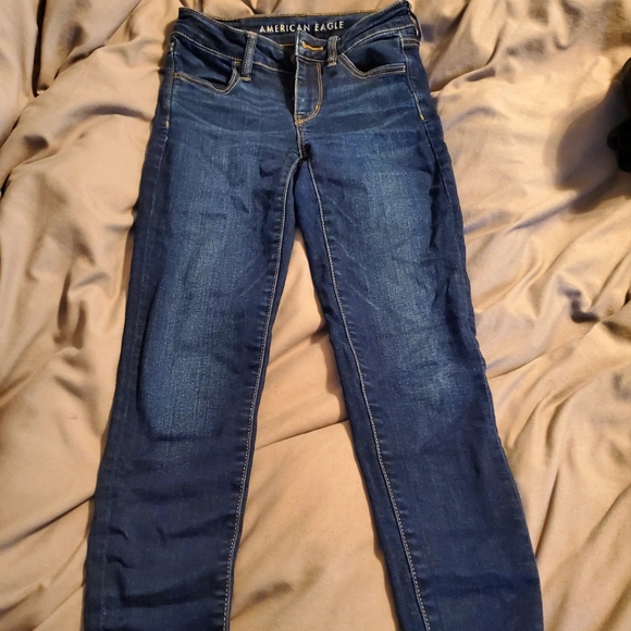 American Eagle Next Level Stretch Skinny Jeans (Mid-rise) Short Size 0 - Picture 3 of 3